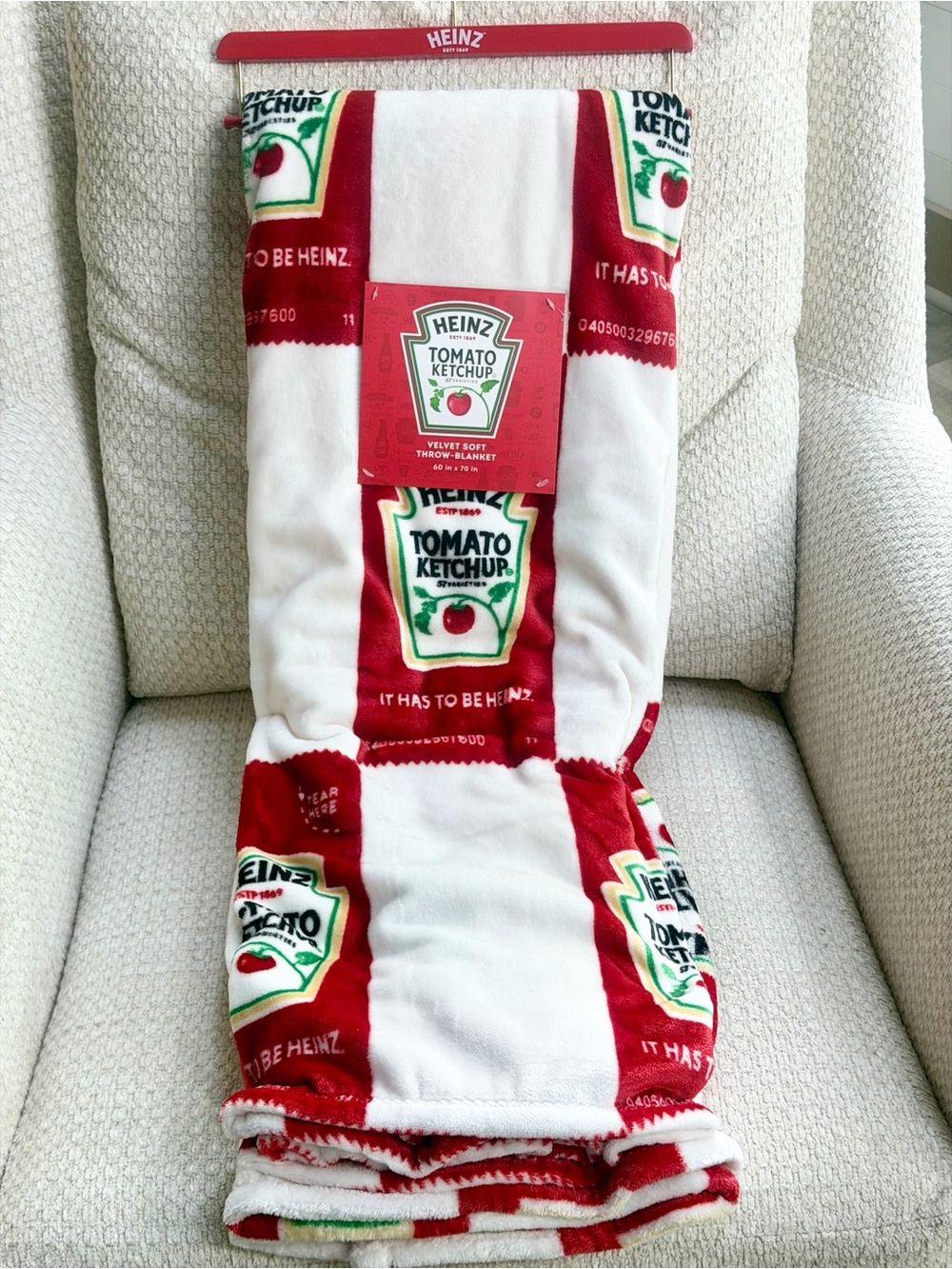 Heinz Tomato Ketchup Plush Throw Blanket 60x70 Red White Funny Gift Picnic NWT